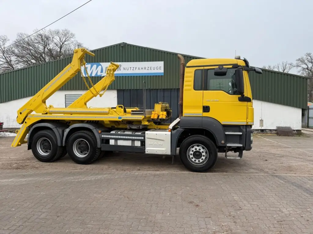 MAN 33.360 TGS 6x4 Meiller AK 16